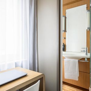 Habitación Estándar con 2 Camas Individuales